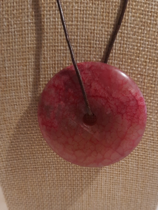 Jewelry - Red Jade Or Chicken Vein Dougnut.